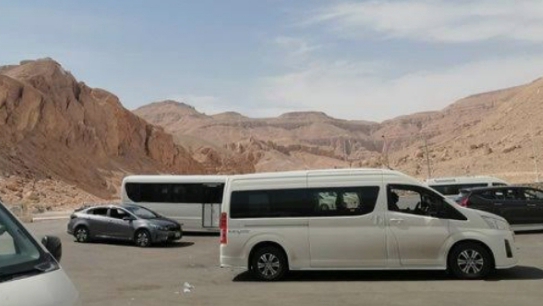 Hurghada Airport – Hiace Transfer Service