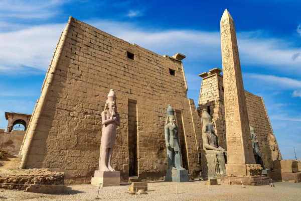 Aswan to Luxor Tour- luxor temple