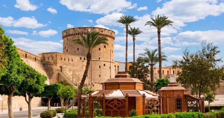 Private Tour from Hurghada to Cairo