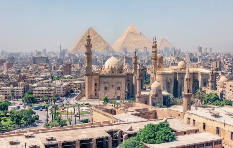 Private Tour from Hurghada to Cairo: 7 Top Highlights of Pyramids & Citadel